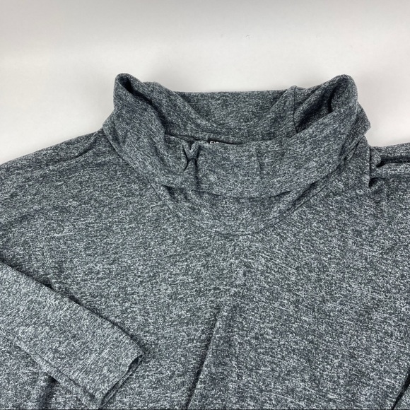 Express Turtleneck Sweater Womens Medium/Large Gray - Picture 3 of 9